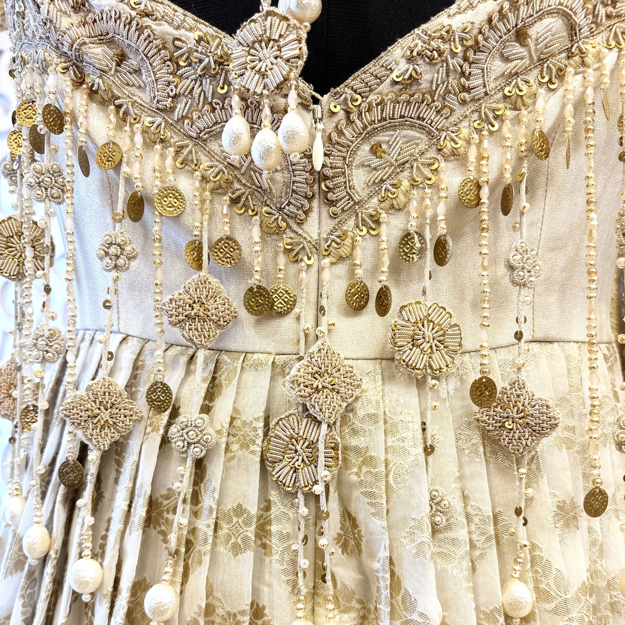 closeup back 2 (1)