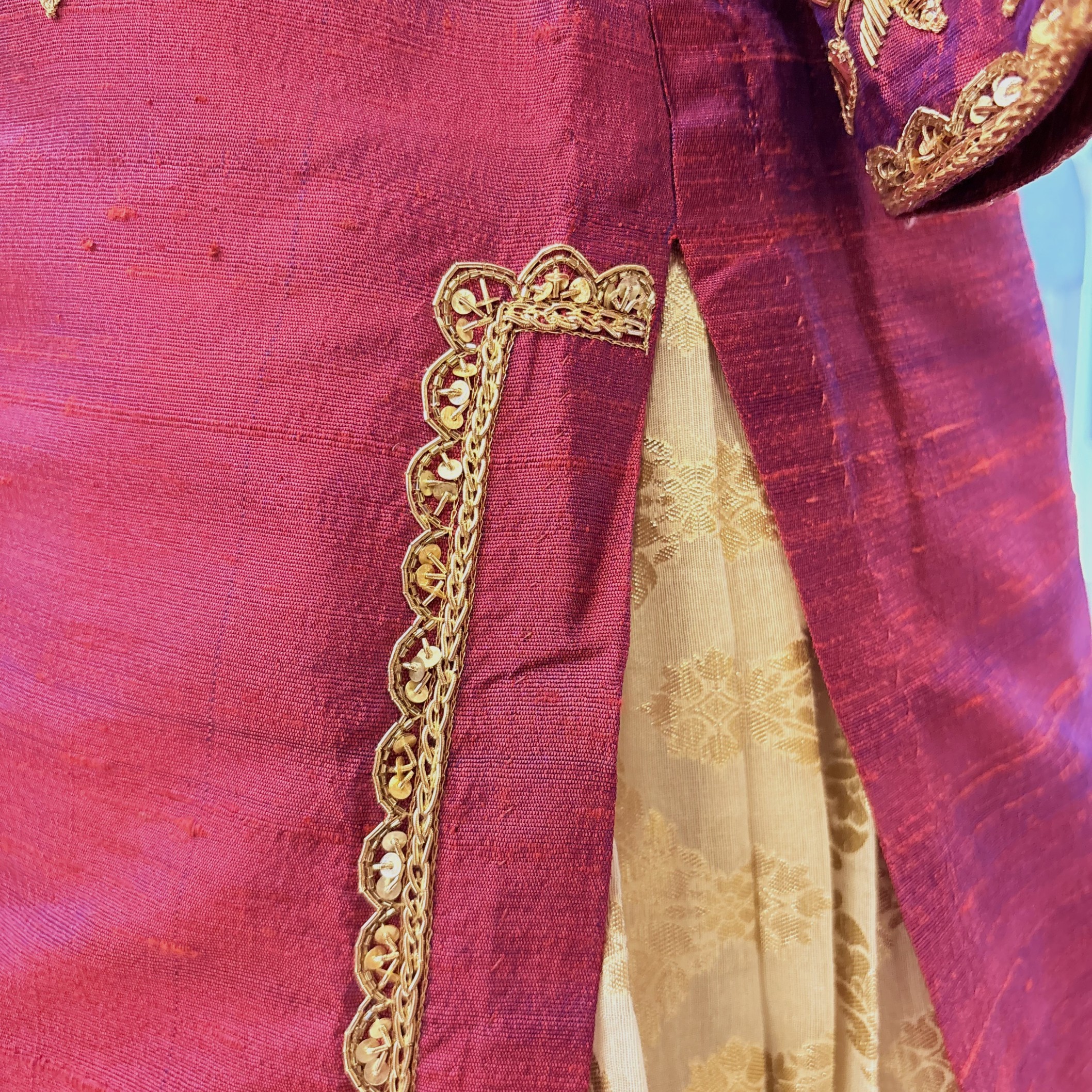 closeup side 2 (1)